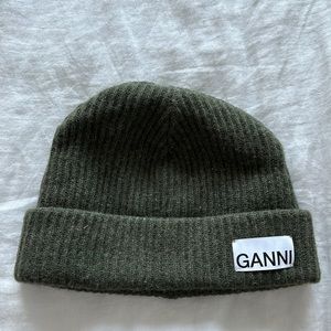 Ganni olive green wool beanie